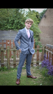 NE1 | MacT Full Length Photo