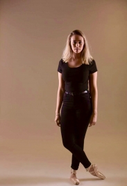 NE1 | CMD1992 Full Length Photo